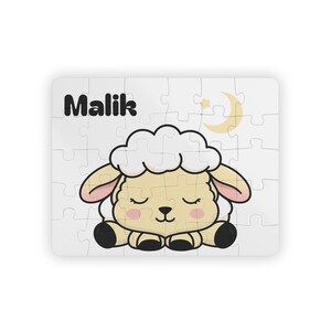 誕生日、お祝い、お孫さん、またはイードのための名前入りギフト、羊の30ピースのパーソナライズされた子供用パズル