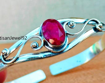 Brazalete de rubí hecho a mano: Pulsera ajustable de plata de ley 925