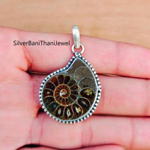 Ammonite Fossil Pendant, Ammonite Fossil Necklace, Women Jewelry, Statement Pendant, Ammonite Pendant, Fossil Pendant, Ammonite Jewelry