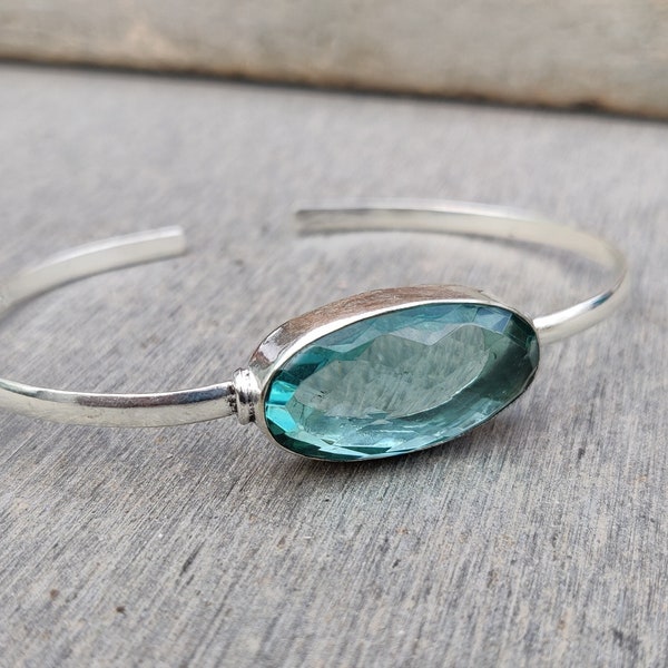 Aquamarin 925 Sterling Silber Armreif: Handgefertigte, verstellbare Armspange