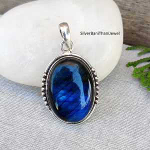 Labradorite Pendant, 925 Silver Sterling Pendant, Blue Fire Pendant, Labradorite Jewelry, Silver Pendant, Handmade Pendant, Gemstone Pendant