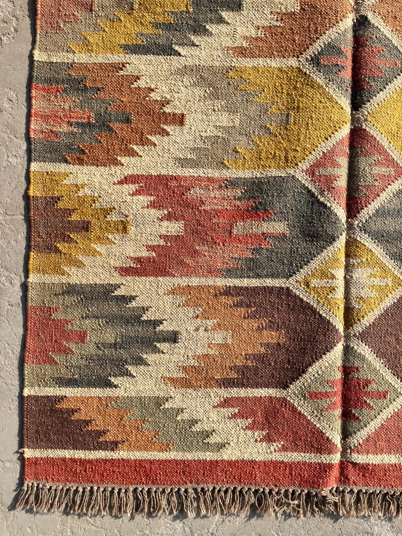 Handwoven Wool Jute Rug: Traditional Indian Dhurrie Flatweave - Etsy