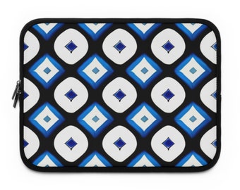 Blue & White Tile Pattern Laptop Sleeve