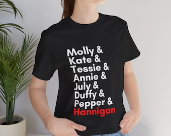 Camiseta del elenco de Miss Hannigan del musical Annie – Regalo para amantes del teatro de Broadway