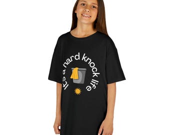 È una vita dura Annie Musical Theatre Maglietta in cotone unisex per ragazzi, regalo per il cast, maglietta musicale per bambini