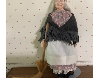 VTG Handmade Effanbee Ugly Witch Doll On Stand By Faith Wick 16.5" Tall