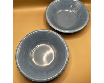 Vintage blauwe Fiestaware keramische ontbijt- en soepkommen set van 2, lichtblauw (Sky Periwinkle) 7 inch (18 cm) eettafelkommen