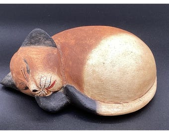 Folk Art / Rustic Wooden Sleeping Kitty Cat 8" Long Light Weight Home Decor
