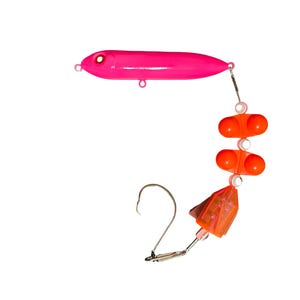 Può includere: Un set di tre tazze in ceramica con finitura opaca e macchiettata. Le tazze sono nei toni del crema, grigio chiaro e grigio scuro. Ogni tazza ha un design semplice e minimalista, perfetto per caffè o tè.