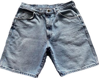 Vintage Wrangler Denim Jean Shorts Tagged Size 34 Made In USA 90s Y2K