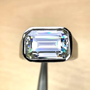 mens Moissanite Ring, 925 Sterling Silver Plain band Huge Moissanite wedding Ring, 10ct Emerald cut D color VVS Certified Moissanite for man