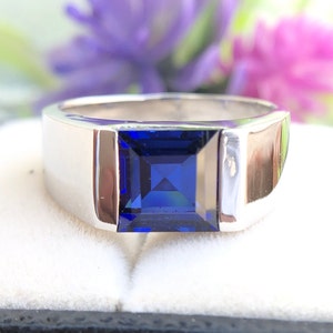 Sapphire men&#39;s Ring, Sapphire Engagement Ring for man,8mm Square cut Blue Gemstone September Birthstone men&#39;s Gift Jewelry Signet Ring