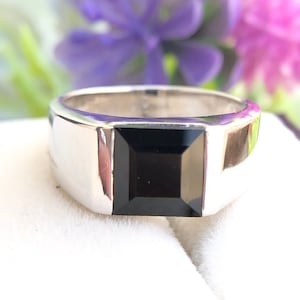 Natural Black Onyx men&#39;s Ring ,925 Sterling Silver Engagement Ring For Man, 8mm square Black Gemstone Male Signet Ring, July Birthstone