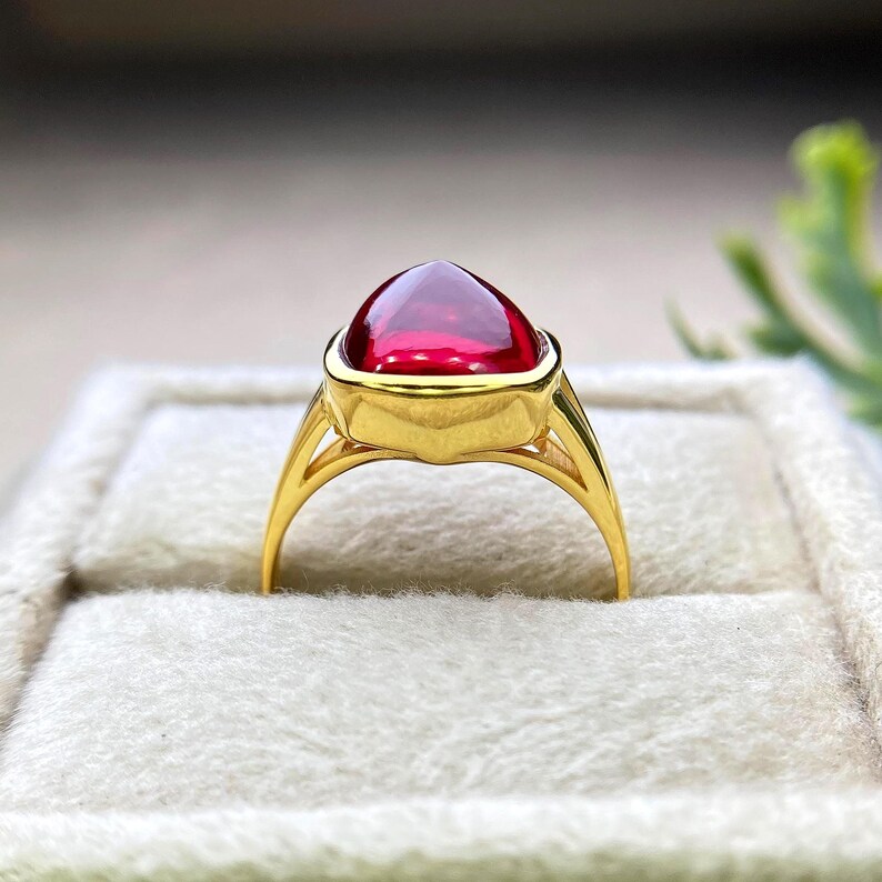 Ruby Gold Ring, 10K/14k Solid Gold Ruby Engagement Ring for Women, 10mm Sugar Loaf Cut, Solitaire Anniversary Gift, July Birthstone, Big Gemstone Ruby Ring, Wedding Gift Ring, Ruby Women Ring, Woman Wedding Rings, 18k Solid Gold Ruby Ring