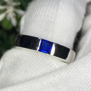 Sapphire mens ring, 14k Solid Gold Wedding Band For men, 4mm Square cut Sapphire Ring, Blue Gemstone September Birthstone Male Gift Ring