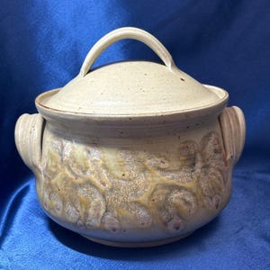 Cream and Tan Pottery Stoneware Lidded Cooking Crock Pot
