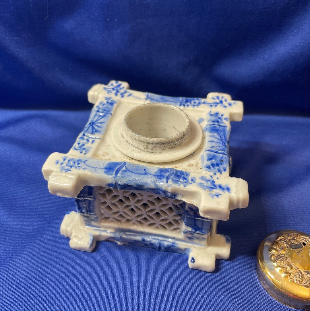 Antique Blue and White Chinese Carved Inkwell - Etsy