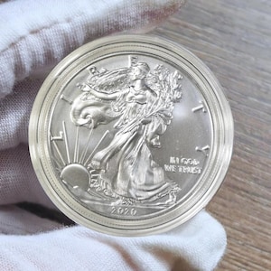 Pièce réplique aigle américain en argent 2020 – Copie d&#39;un dollar commémoratif plaqué argent de 1 oz – Pièce cadeau de collection pour présentation ou décoration