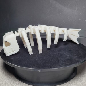 Fish Bones Aquarium Decoration and Aquatic Shelter