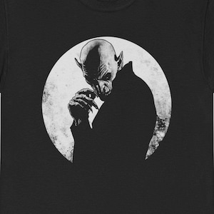 Nosferatu Vampire Graphic Tee, Gothic Unisex Retro Horror T-Shirt, Vintage Dracula Inspired Shirt, Black and White Minimalist Vampire Design