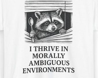 Vintage Graphic Raccoon Shirt, Funny Trash Panda Raccoon T-Shirt, Woodcut Animal Humor Tee Goblincore Weird Gift for Friends, Raccoon Lovers