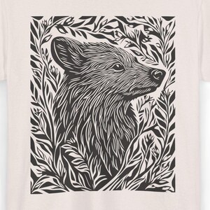 Botanical Bear Shirt Forestcore Cottagecore Tee Mystical Woodland Animal Shirt Vintage Floral Nature Aesthetic Gift for Animal Bear Lovers