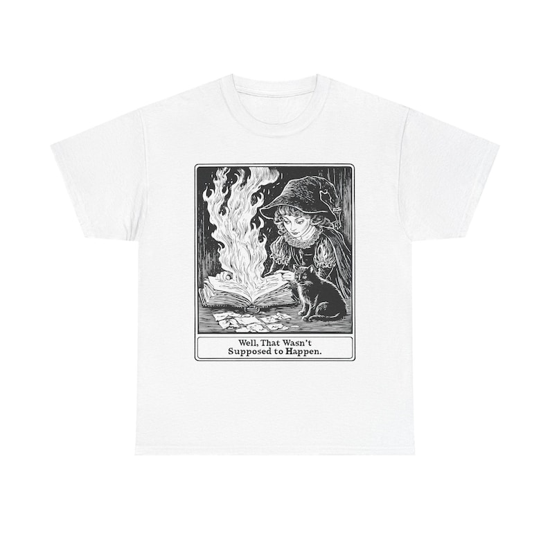 Zabawna koszulka czarownicy, Vintage Witchcraft Dark Academia Estetyka, Gothic Spellbook Miłośnik Prezentów Witchy Cat T-Shirt Upiorny Halloween Witchcore Tee zdjęcie 1