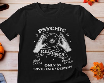 Camiseta de lecturas psíquicas, camisa de adivino, camisa de cartas de tarot, camiseta mediana psíquica, camisa mística de bola de cristal, camiseta vintage gótica alternativa