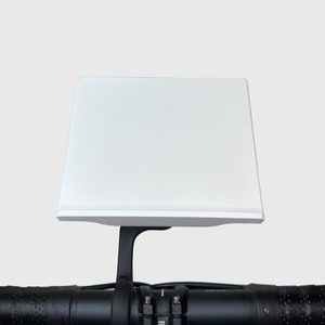 Zwift Trainer Tray för surfplattor eller telefoner för stationär cykling och stationär cykling, iPad-hållare för inomhuscykling passar Wahoo och Garmin GPS-fäste Vit