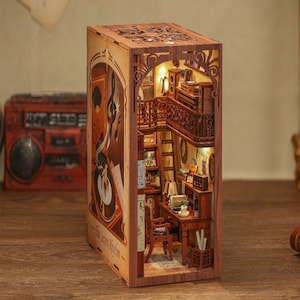 DIY Book Nook Kit  Kit De Maison De Poupées Miniatures avec Meuble