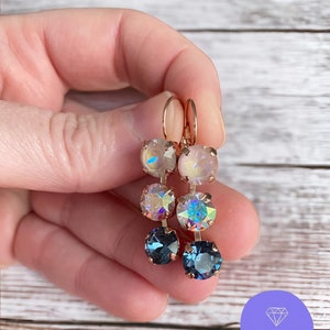 Pendientes de 3 piedras con cierre de palanca y colgante de color rosa medianoche de 8 mm. Pendientes de cristal austriaco auténtico. Pendientes de mujer. Regalos para ella. Rosa y azul