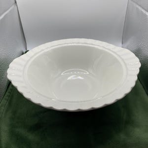 Tigela de servir/tigela de ferro/barro vintage Johnson Brothers Snowhite Regency