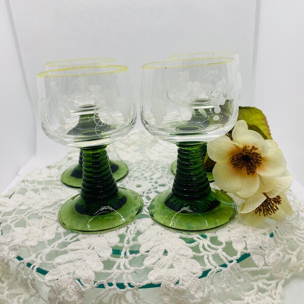 Set of 4 Vintage Roemer Etched  Wineglasses,  Green Beehive Base MCM Wine Glasses