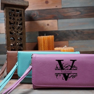 Regalos personalizados para ella, regalo del día de la madre, billetera de cuero vegano, elegante cuero vegano personalizado, grabado con láser
