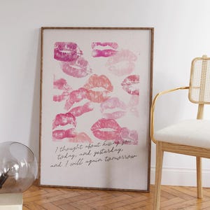 Arte de pared "Pensé en besarte" - Arte de San Valentín - Regalo romántico para parejas - Impresiones de besos - Galería de impresiones de San Valentín preppy