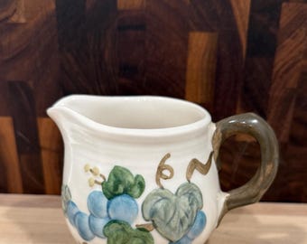 Metlox Poppytrail Sculptured Grape Creamer