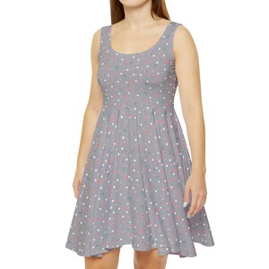 Gray with pink floral pattern cottagecore Women&#39;s Skater Dress (AOP)