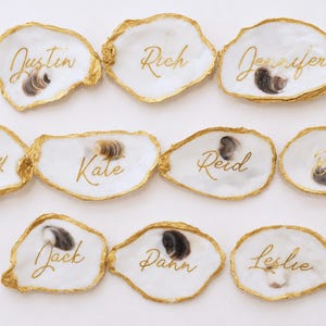 Oyster Place Card for Event | Shell Name Tag for Wedding | Personalised Name Card | Shell Wedding Favour for Guests | Coastal Wedding Decor