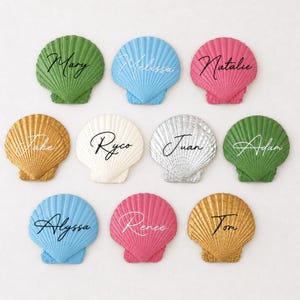 Custom Scallop Shell Name Place Cards | Beach Wedding Escort Cards | Coastal Wedding Table Decor | Personalized Guest Names