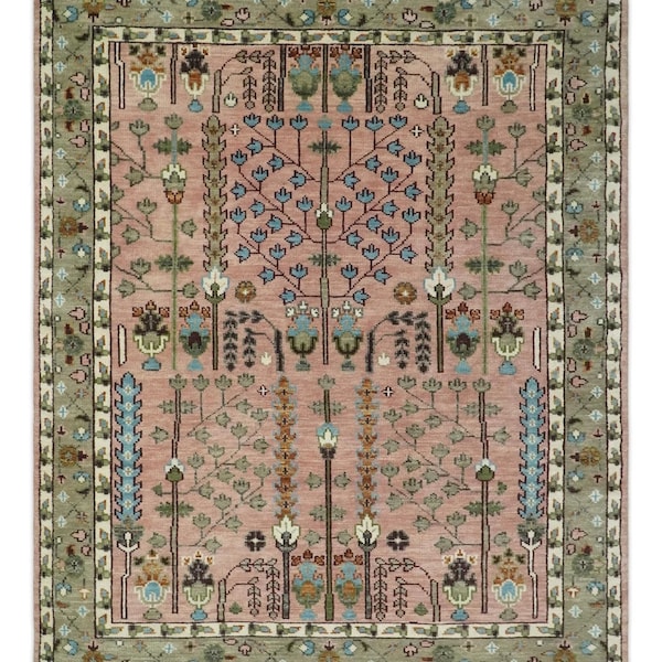 Pink, Olive and Beige Traditional Vintage Heriz Serapi Wool Rug