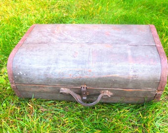 Maleta antigua de madera de finales del siglo XIX. Rusia zarista, hecha a mano, caja de almacenamiento rústica, baúl de viaje, arcón para equipaje