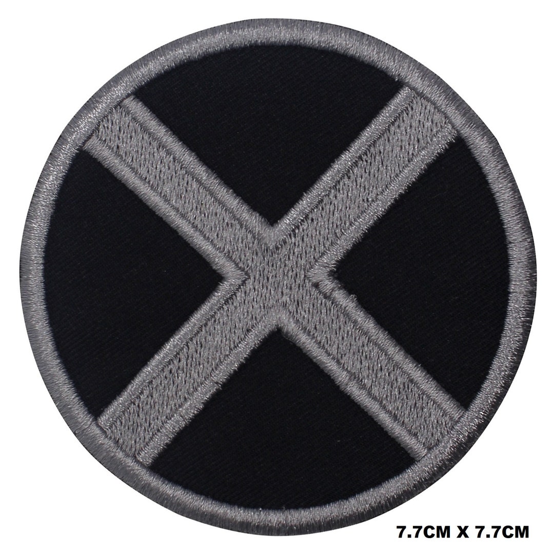 Viking Celtic Weave Knot Yellow superhero Fer brodé sur Couture sur Patch Badge Pour Vêtements etc. 7cm - France Viking Celtic Weave Knot Yellow superhero Fer brodé sur Couture sur Patch Badge Pour Vêtements etc. 7cm - France