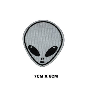 Alien Head Logo Iron/Sew On Patch Embroidered Applique For Clothes