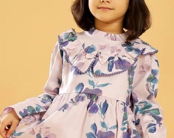 Vestido elegante con estampado floral, vestido lila caprichoso, vestido de cuello redondo con volantes, vestido corto de mangas completas, vestido hecho a mano de algodón puro para hija