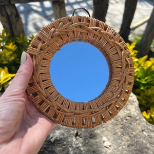 Small Bamboo Wall Mirror I Decorative Small Mirror I Housewarming Gift I Round Bamboo Mirror I Handmade Circle Mirror I Round Mirror image 4