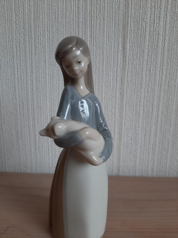 少女 リヤドロ 人形 髪 リアドロ 踊る少女 陶器の人形 LLADRO No 05050
