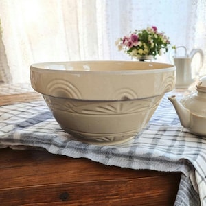 Roseville Yellow Ware Rührschüssel, Steingutschüssel, große und robuste Küchendekoration, Bauernhausstalldekor