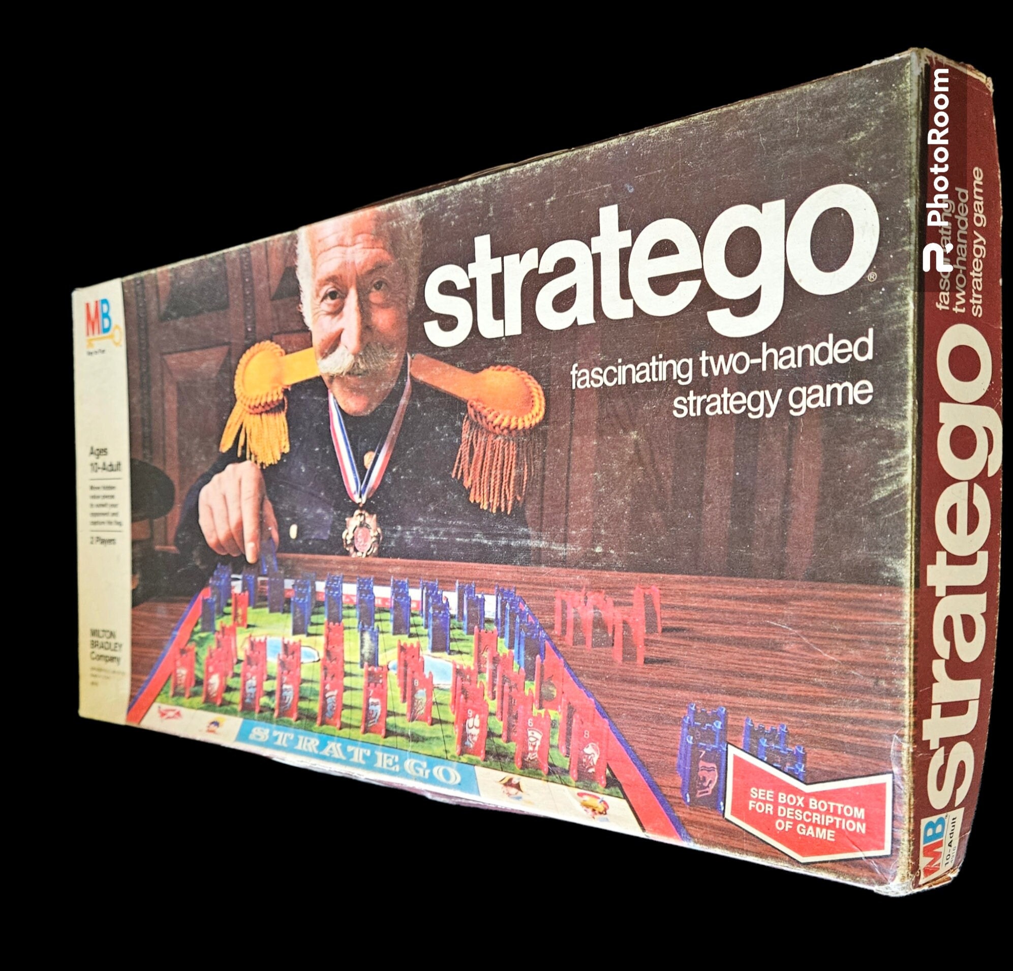 Vintage 1975 Milton Bradley Stratego Board Game Complete FAST