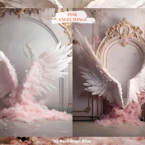 Puede incluir: Un par de grandes alas de &aacute;ngel blancas con plumas rosas, sobre un fondo de pared blanca adornada con un gran espejo ovalado. Las alas est&aacute;n extendidas y parecen flotar en el aire. El texto "PINK ANGEL WINGS" est&aacute; escrito en rosa sobre fondo blanco.
