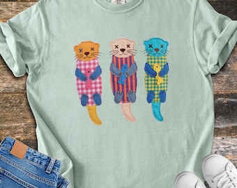 Faux Patchwork Otter Trio T-Shirt, Comfort Colors